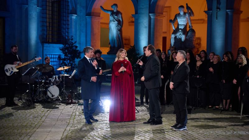 thumbnail Domenico Gareri Nicoletta Romanoff Sebastiano Somma Paolo Belli a8307772 - Nella memoria di San Giovanni Paolo II: su Rai 1 e tra le note dell'Orchestra Tchaikovski di Catanzaro - 1 Nella memoria di San Giovanni Paolo II: su Rai 1 e tra le note dell’Orchestra Tchaikovski di Catanzaro