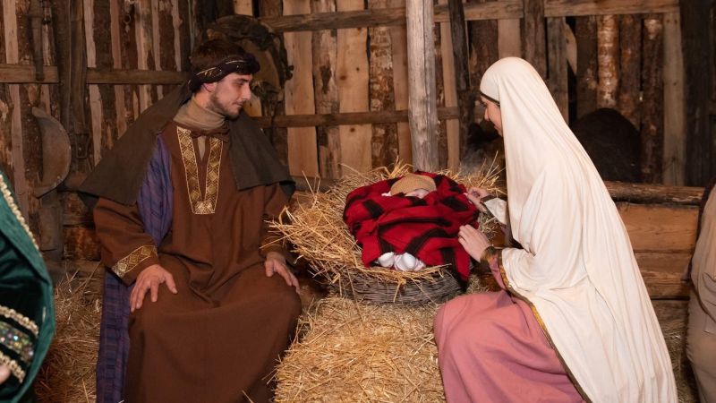 Feste di comunità, torna la poesia del Presepe Vivente di Cribari