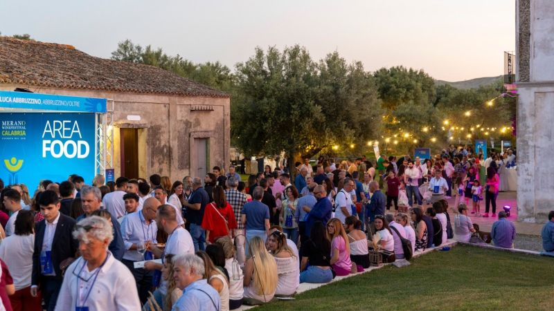 Merano WineFestival Calabria, da oggi nei calici l’ “Essenza del Sud”