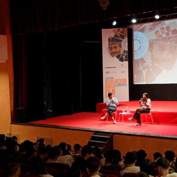 Scolacium Docu Film Fest, a Soverato i ragazzi scoprono De Andrè