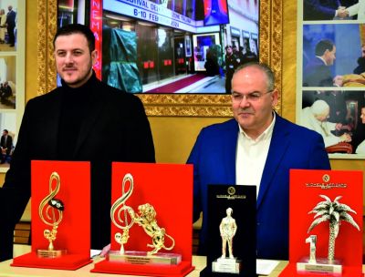 Sanremo 2026, ecco i premi firmati dalla maison Affidato