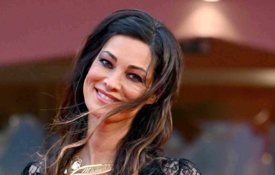 Manuela Arcuri bbc44115 - Meraviglie di Calabria - 1