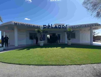 Fondali da liberare, parte da Capo Rizzuto il piano Ami per il mare