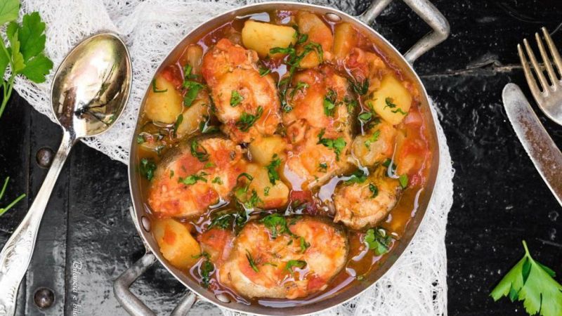 immagine copertina 1 bee4c45d - La cucina di mare in Calabria: tesoro di una tradizione povera - 1 La cucina di mare in Calabria: tesoro di una tradizione povera