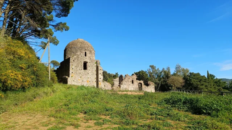 monastero di santelia il vecchio curinga foto Reddit be7b788e - Curinga, la storia dell'eremo di S. Elia e del suo platano gigante - 1 Curinga, la storia dell’eremo di S. Elia e del suo platano gigante