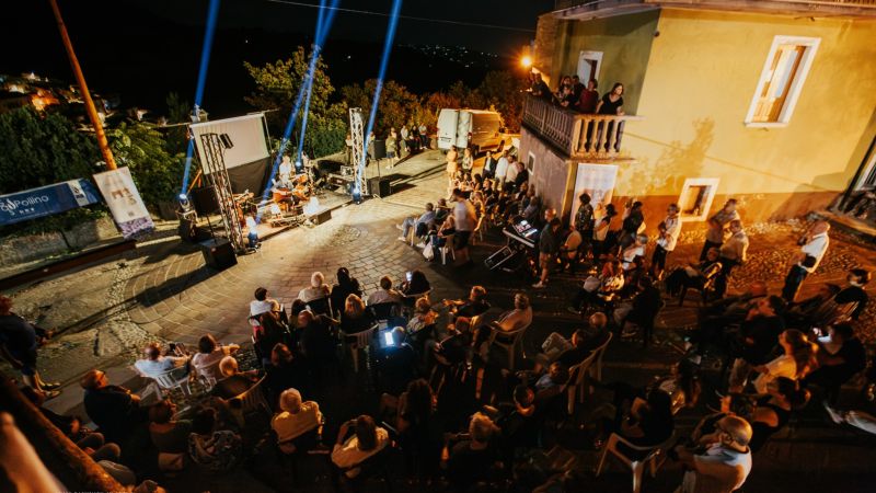 Salgemma Lungro Festival Serenate di sale Sasa Calabrese 1 c37a002c - Salgemma Lungro Festival, annunciati gli artisti che animeranno l'estate - 1 Salgemma Lungro Festival, annunciati gli artisti che animeranno l’estate