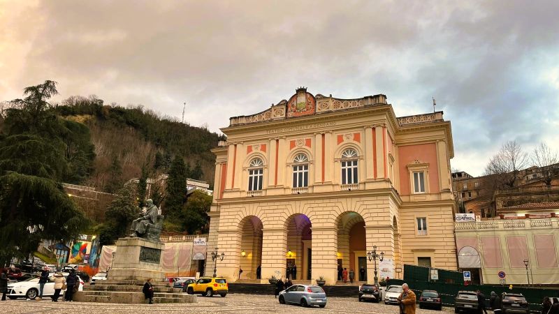Teatro Rendano 1 c318682c - "Domina", debutto al Rendano della Sinfonica Brutia femminile - 1 “Domina”, debutto al Rendano della Sinfonica Brutia femminile