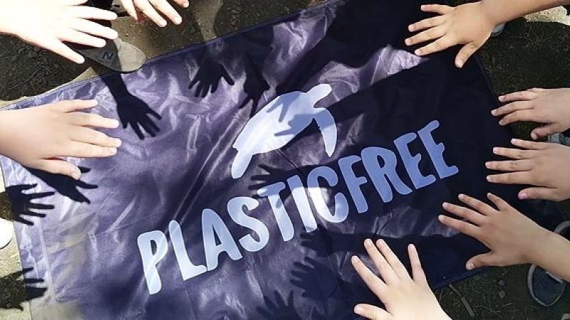 448272343 1048546843891668 4923404472425593418 n c5e87fe4 - Reggio Calabria, clean up sulla spiaggia: liberiamo il mondo dall'inquinamento - 1 Reggio Calabria, clean up sulla spiaggia: liberiamo il mondo dall’inquinamento