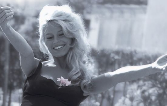 Brigitte bardot MANIFESTO UFFICIALE i fest 2026 cover c5256545 - Meraviglie di Calabria - 1