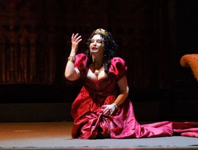 Passione gelosia e morte, la Tosca diretta da Arlia trionfa al Cilea