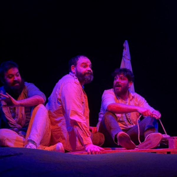 La compagnia della Pigna scuote le coscienze con “La Zattera” al Teatro Gambaro di San Fili
