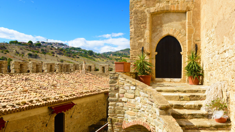 Progetto senza titolo 2023 06 21T124219.657 c60f4c06 - A Roseto Capo Spulico un progetto ispira, esplora e progetta le abilità - 1 A Roseto Capo Spulico un progetto ispira, esplora e progetta le abilitÃ