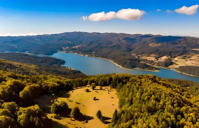 Sila Lago Arvo c648be39 - La Sila, il gran bosco d’Italia - 1 La Sila, il gran bosco d’Italia