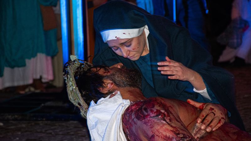 Il senso sacro della comunità nella Passione Vivente di Celico