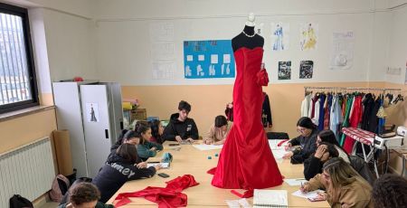 abito valentino e1770209086811 cab92c5b - Meraviglie di Calabria - 18