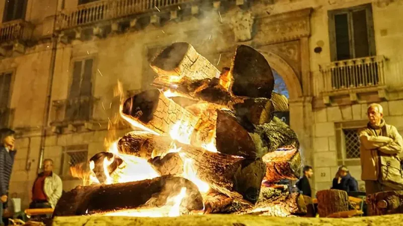 1650729219 e1712577128847 cb5a65d6 - Fuochi di San Marco, Rossano pronto a rivivere la magia - 1 Fuochi di San Marco, Rossano pronto a rivivere la magia