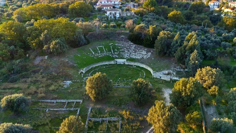 Caffè storicamente corretto, a Locri storia e archeologia in 5 incontri