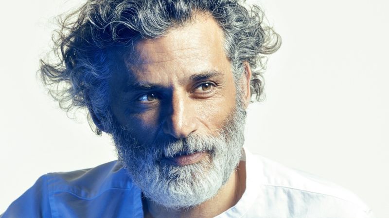 Enrico Lo Verso 1 ccb32c2a - EXIT – Deviazioni in arte e musica, a Cosenza i primi tre appuntamenti - 1 EXIT – Deviazioni in arte e musica, a Cosenza i primi tre appuntamenti