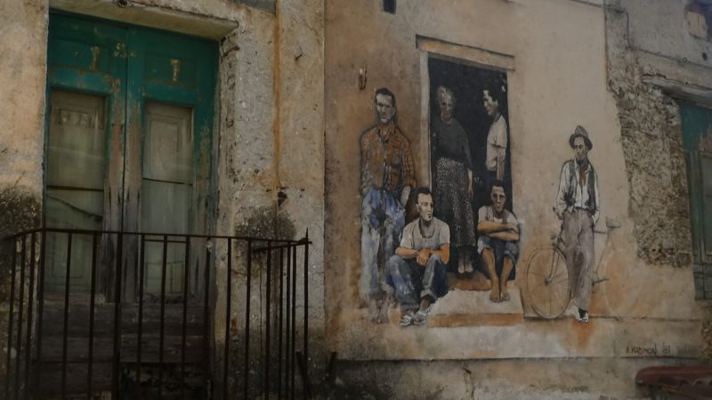 Baruch Kadmon e1708508854469 cefcbb06 - Il murales di Baruch Kadmon a Diamante ispira un’opera teatrale - 1 Il murales di Baruch Kadmon a Diamante ispira un’opera teatrale