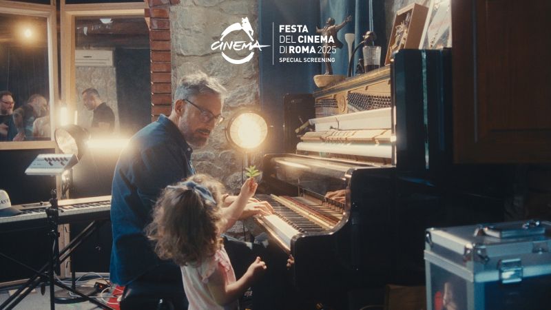 Dario Brunori Festa del Cinema Roma 1 d037defe - Movie To Music, a Brunori Sas il premio per il miglior documentario - 1 Movie To Music, a Brunori Sas il premio per il miglior documentario