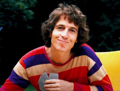 Rino Gaetano, un EP rilegge la sua musica cinquant’anni dopo