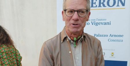 peter-cameron