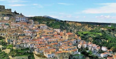 Copertina rocca imperiale