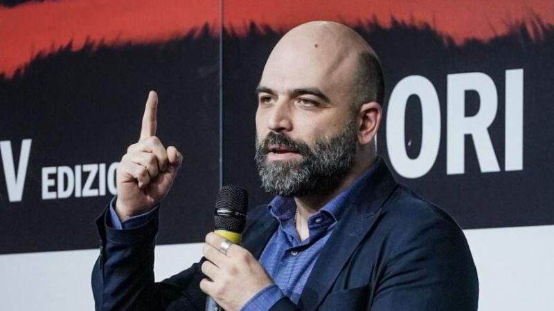 Roberto Saviano e1715611125575 dcf9c529 - Taurianova Capitale del Libro, Saviano: «Bel segnale, spero di essere presto lì» - 1 Taurianova Capitale del Libro, Saviano: «Bel segnale, spero di essere presto lì»
