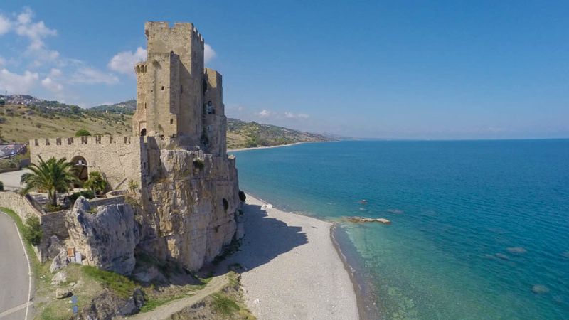Roseto C.S. Castrum Petrae Roseti e1678375574749 de8324ab - I borghi autentici della Calabria a Milano per "Fà la cosa giusta" - 1 I borghi autentici della Calabria a Milano per “Fà la cosa giusta”