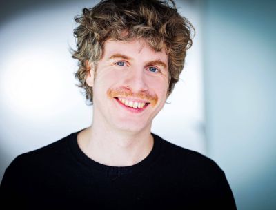 Lodo Guenzi a Polistena con l’opera di Dario Fo e Franca Rame 