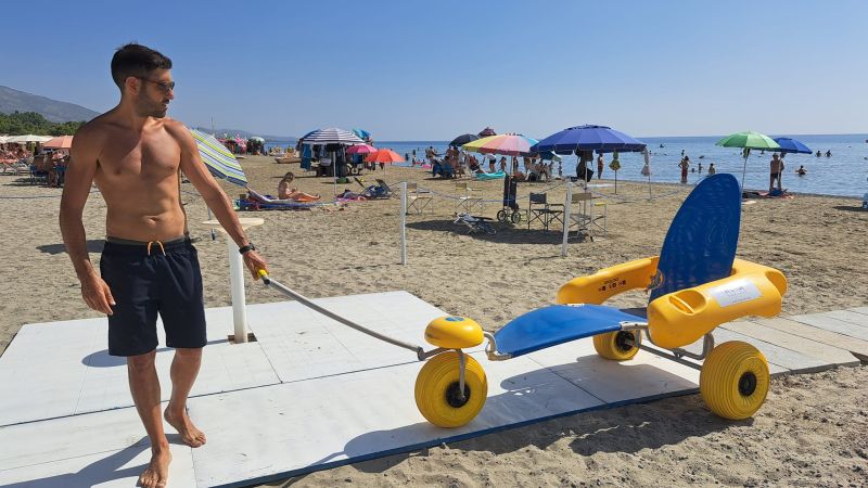 359765883 669332088570329 2565619462354121396 n dfe5ba38 - A Villapiana, un mare di inclusione con le «Spiagge Zero Barriere» - 1 A Villapiana, un mare di inclusione con le «Spiagge Zero Barriere»