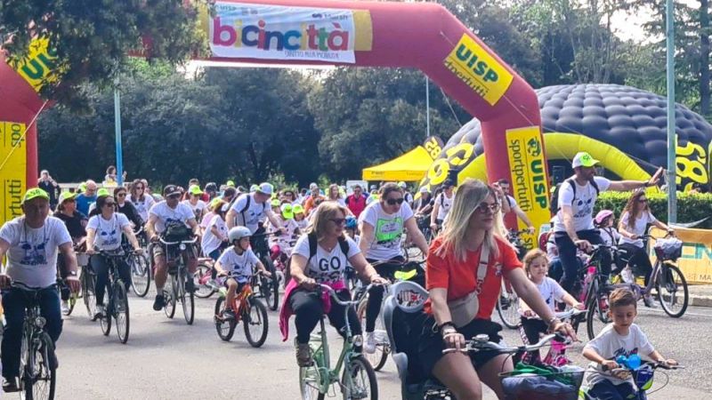 bicincitta Foto UISP Nazionale 1 df4300b3 - Bicincittà, il 18 maggio a Reggio la manifestazione nazionale Uisp - 1 Bicincittà, il 18 maggio a Reggio la manifestazione nazionale Uisp