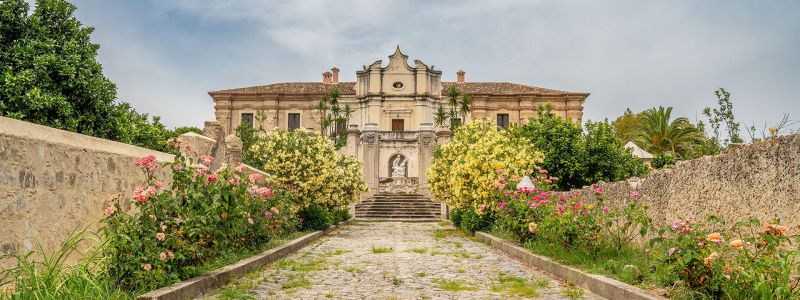 Villa Caristo, una perla di barocco napoletano in Calabria