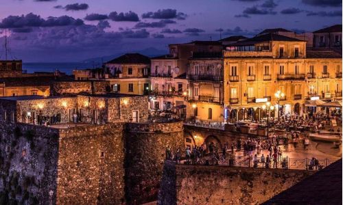 Pizzo castello 2a e232390a - Il Castello Carafa di Santa Severina - 13 Pizzo castello 2a e232390a - Meraviglie di Calabria - 12