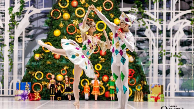 ballettodue e65bf775 - Una storia di Natale: al Rendano di Cosenza il racconto in danza di un atteso Schiaccianoci - 1 Una storia di Natale: al Rendano di Cosenza il racconto in danza di un atteso Schiaccianoci