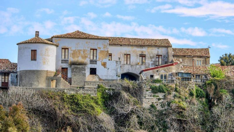 borgo di girifalco copertina e7d7c7c7 - Tra i colori caldi di stagione: in Calabria tornano le Giornate Fai d'Autunno - 1 Tra i colori caldi di stagione: in Calabria tornano le Giornate Fai d’Autunno