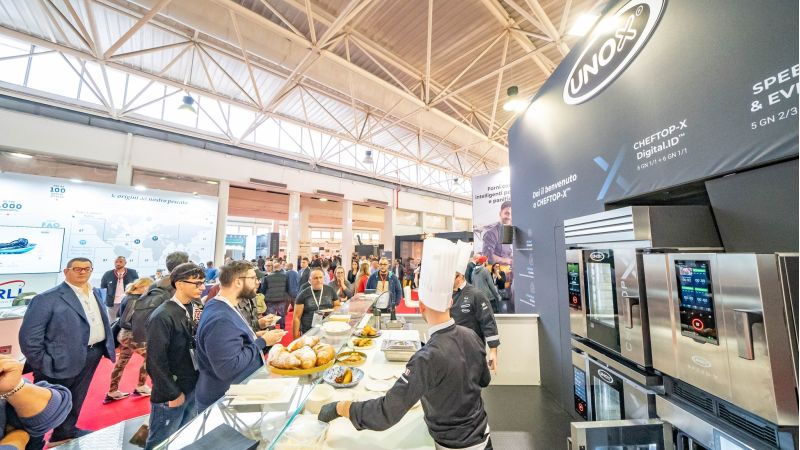 Gustus 3 eb0c0dbb - Gustus, la Calabria al salone dell'agroalimentare di Napoli - 1 Gustus, la Calabria al salone dell’agroalimentare di Napoli