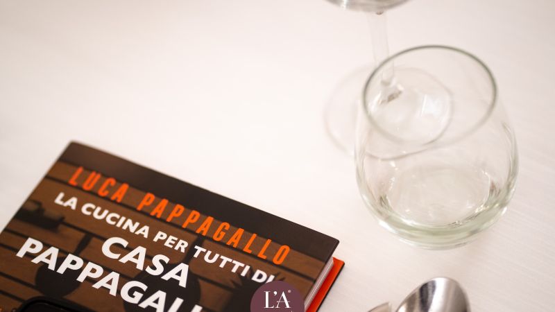LAccademia Gourmet Pappagallo presentazione libro 5 ecff31da - Cena d’autore: Luca Pappagallo, l’Accademia Gourmet e il racconto delle cose buone - 1 Cena d’autore: Luca Pappagallo, l’Accademia Gourmet e il racconto delle cose buone