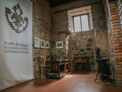 Museo Demologico della Sila, oggetti e foto raccontano