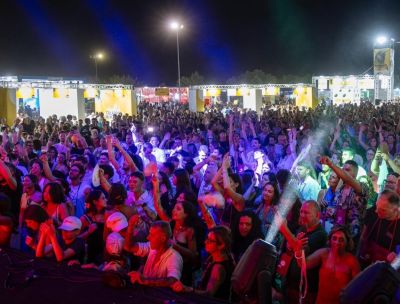 Rai Radio 2 in diretta dalla Calabria al Vinitaly and the City Sibari 2026