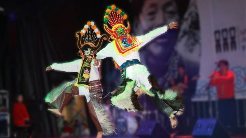 Castrovillari, all’Estate Internazionale del folklore i colori dal mondo