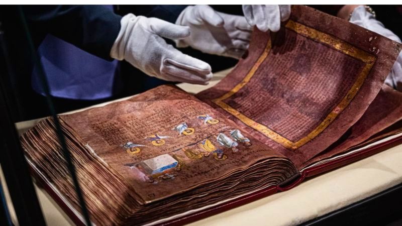 Codex Purpureus, lo sfoglio del manoscritto con i vescovi calabresi
