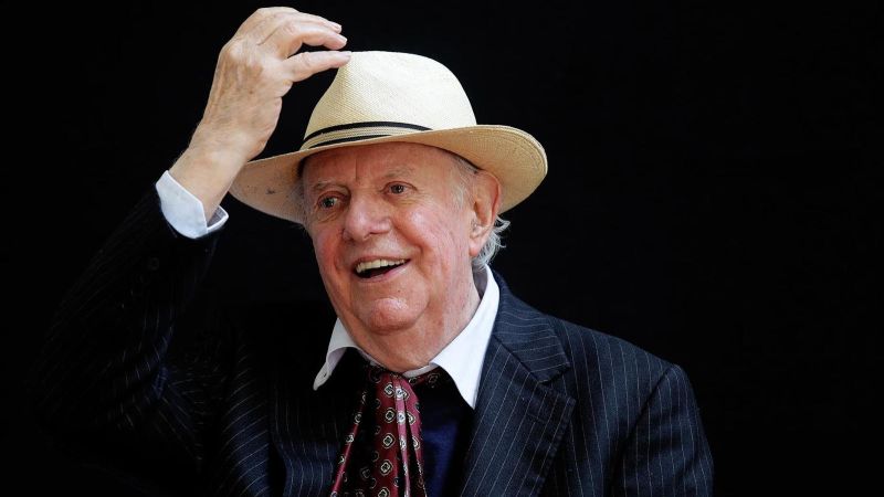dario fo f534a177 - La mostra “Dario Fo. La Bibbia dei villani: immagini di un Dio popolare” approda in Calabria - 1 La mostra “Dario Fo. La Bibbia dei villani: immagini di un Dio popolare” approda in Calabria