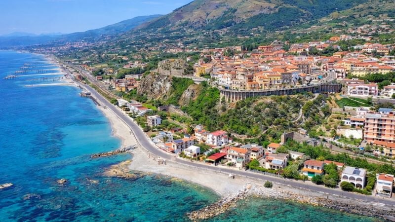 San Lucido, la Chiesa dell’Annunziata e il segno di Francesco nella storia