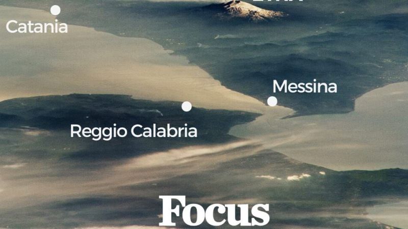 La Calabria vista da 400 chilometri di altezza