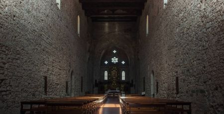 Interni Abbazia Florense San Giovanni in Fiore.min b8ed6b2f fe3b948d - Meraviglie di Calabria - 39