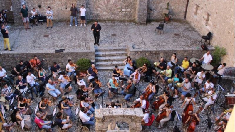 Screenshot 20240717 092044 WhatsApp ff1a3f7d - Cerisano, dopo le prove aperte della Tosca arrivano Yung Snapp e Voltarelli - 1 Cerisano, dopo le prove aperte della Tosca arrivano Yung Snapp e Voltarelli