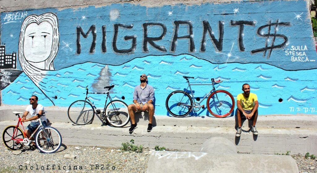 crotone murales - Un 2025 di "ponti", le mete imperdibili in Calabria - 9 crotone murales - Meraviglie di Calabria - 8