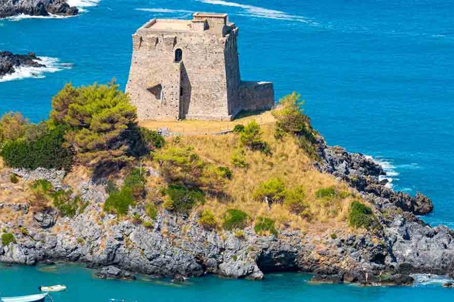 Torre 2 - Bandiera blu alla spettacolare spiaggia Arcomagno di San Nicola Arcella - 13 Torre 2 - Meraviglie di Calabria - 12