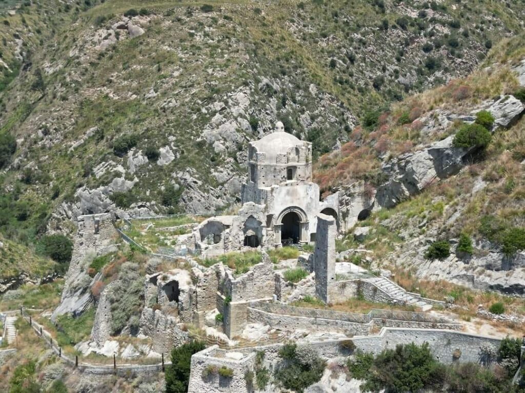 WhatsApp Image 2023 06 20 at 18.05.57 - Le meraviglie di Amantea al centro della puntata di Linea Verde Estate - 9 WhatsApp Image 2023 06 20 at 18.05.57 - Meraviglie di Calabria - 8